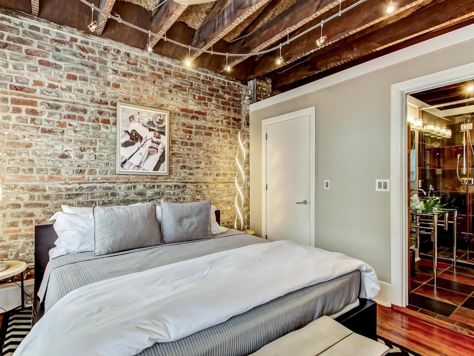 Broughton Corner Loft Apartment Савана Екстериор снимка