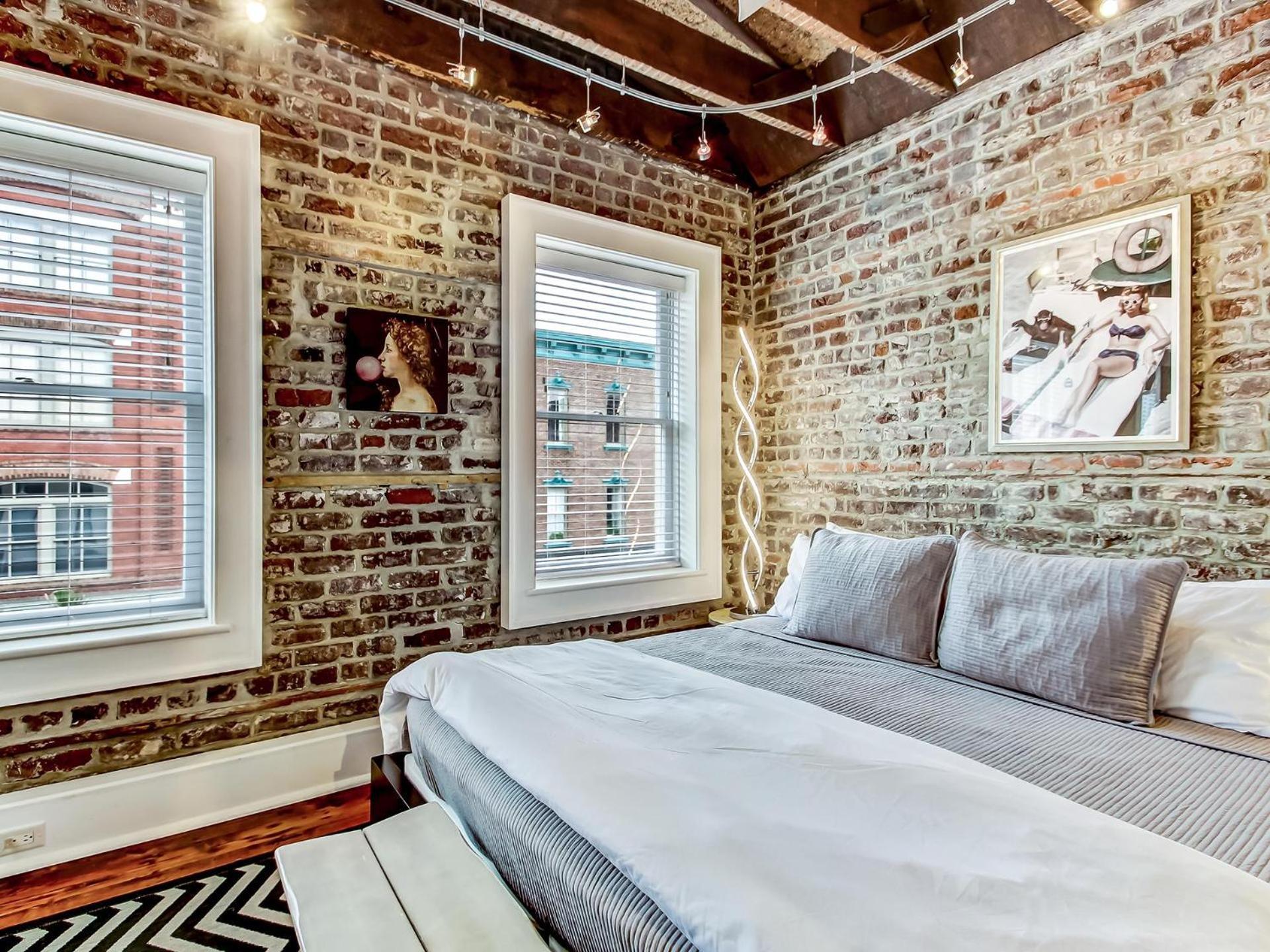 Broughton Corner Loft Apartment Савана Екстериор снимка